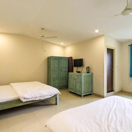 Shikhar Bunglow - A Stunning Valley View Bungalow In Mount Abu Bed & Breakfast Eksteriør bilde