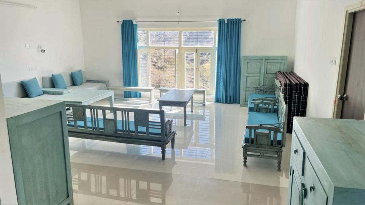 Shikhar Bunglow - A Stunning Valley View Bungalow In Mount Abu Bed & Breakfast Eksteriør bilde