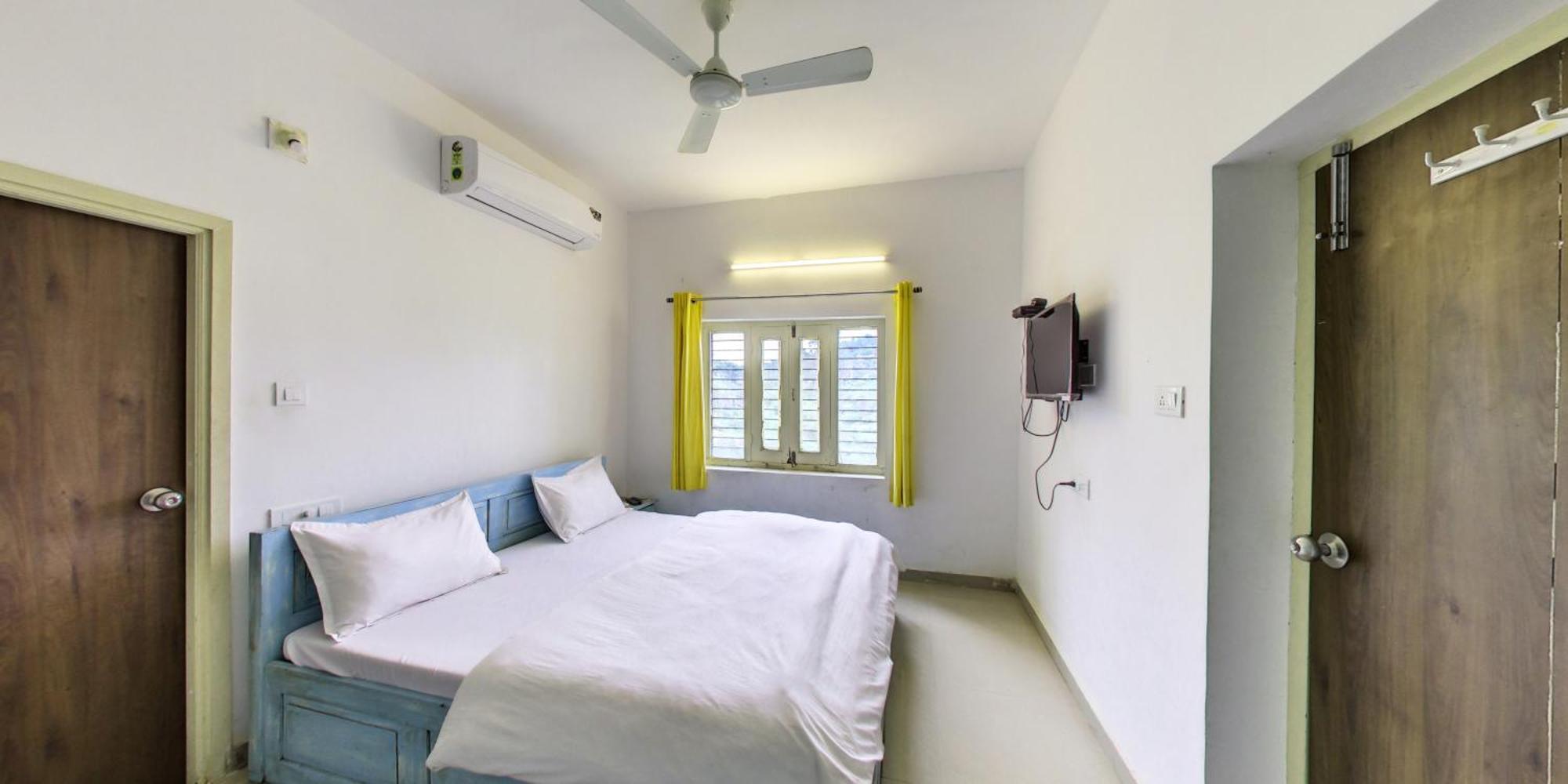 Shikhar Bunglow - A Stunning Valley View Bungalow In Mount Abu Bed & Breakfast Eksteriør bilde